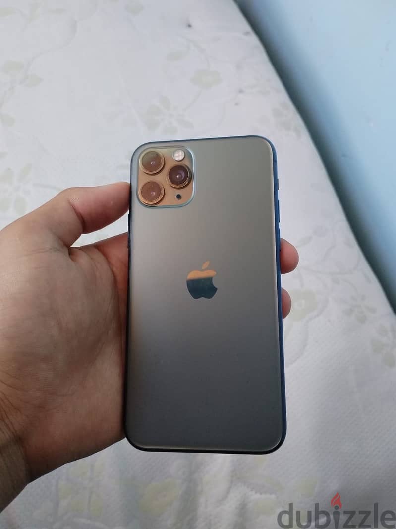 Apple - iPhone 11 Pro 4