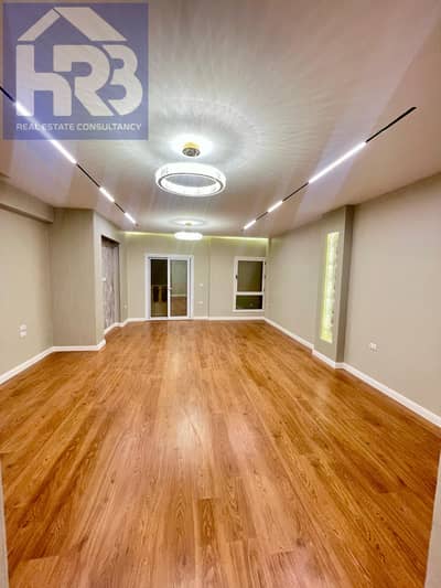 Apartment for sale in the Fifth Settlement | 200m | Luxurious hotel finishing near the American University