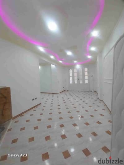 شقه في الإسكندرية شاطئ النخيل تصلح السكني او الاستثمار الجيد موقع ممتاز جدا شامل الخدمات
