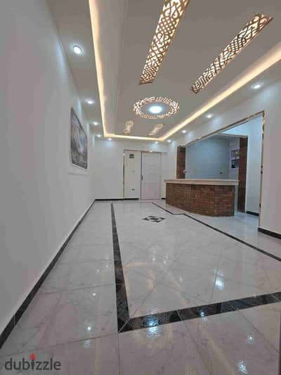 شقه  في الإسكندرية شاطئ النخيل تصلح السكن الدائم والأستثمار الجيد بجوار الخدمات