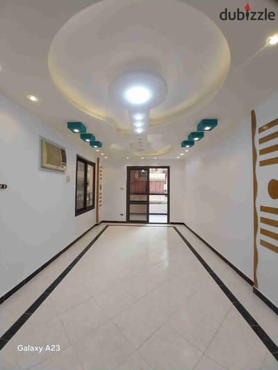 شقه في الإسكندرية شاطئ النخيل  كاش أو تقسيط موقع سكني ممتاز شامل الخدمات