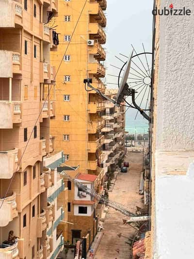 شقه في الإسكندرية شاطئ النخيل بجوار البحر تشطيب التـــــــــــرا لوكس كاش اوتقسيط في قلب الخدمات