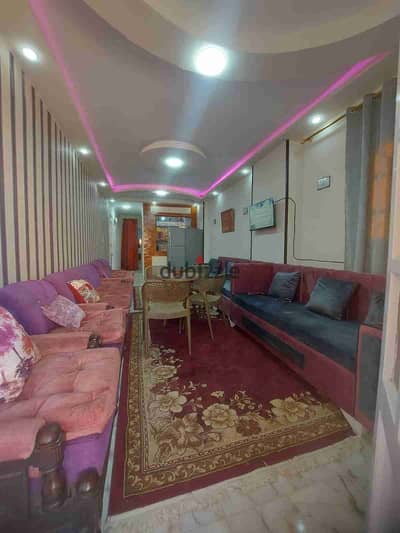 Apartment with furniture and appliances in Alexandria, Palm Beach, a few steps from the sea, luxury finishing
