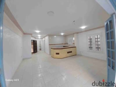 شقه في الإسكندرية شاطئ النخيل بجوار الخدمات موقع سكني ممتاز شامل الخدمات