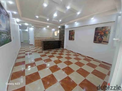شقه(3نوم )للبيع في اسكندرية شاطئ النخيل بجوار الخدمات