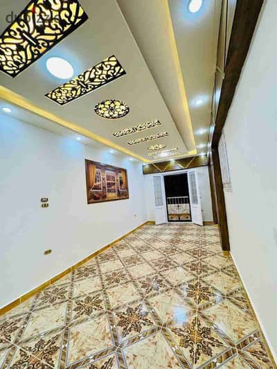 شقه 3نوم  في العجمي شاطئ النخيل بجوار شارع الرئيسي موقع سكني ممتاز شامل الخدمات