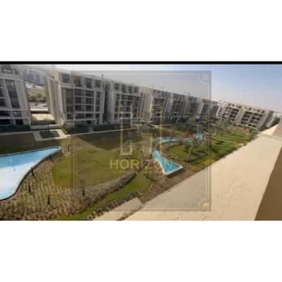 شقه سكاي لوفت 2نوم بالتكيفات للايجار فى كمبوند فيفث سكوير المراسم Apartment rent Fifth Square Al Marasem Compound