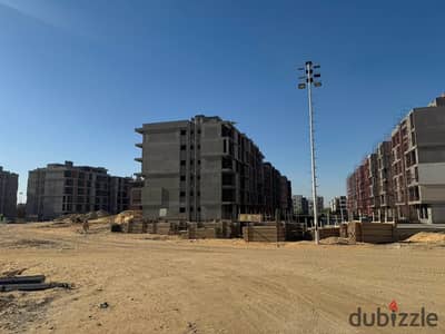 Apartment for sale in Ever West , ready to move , semi finished