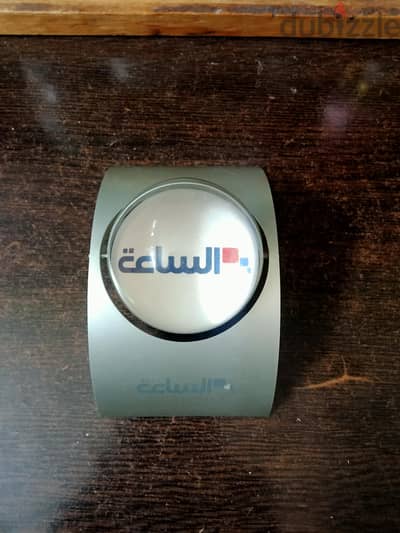 ساعة مكتب مودرن (ساعة ترابيزة متحركة) - لقطة لسرعة البيع