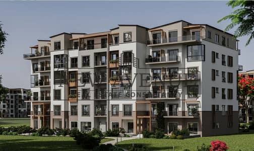 Prime location apartment in Hyde park new cairo -Greens residences- installments till 2031