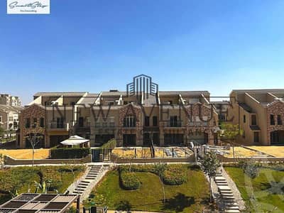 دوبلكس جاهز للاستلام يطل علي الفيلال ولاندسكيب باقل سعر في الماركت في green square