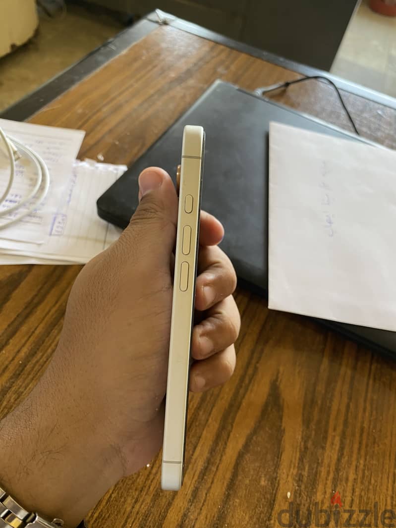 Apple - iPhone 17 2