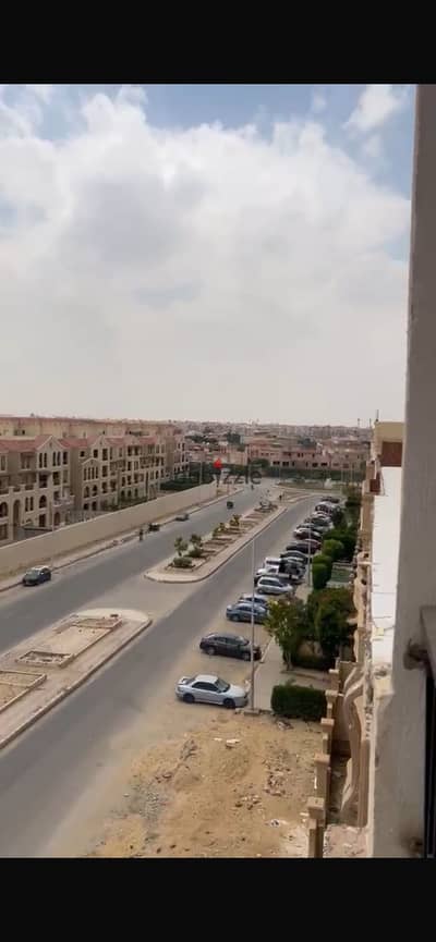 Apartment with immediate delivery at a bargain price, open view opposite the Maadi Compound, ultra-super lux finishing in the sixth district, close to services and precise from the Suez Road.