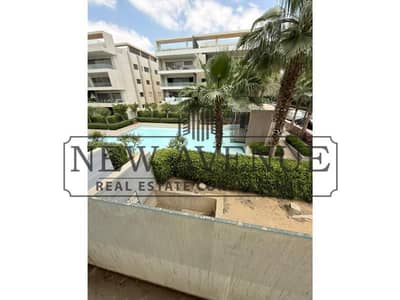 Ground duplex direct on lake below market price in Lake View Residence