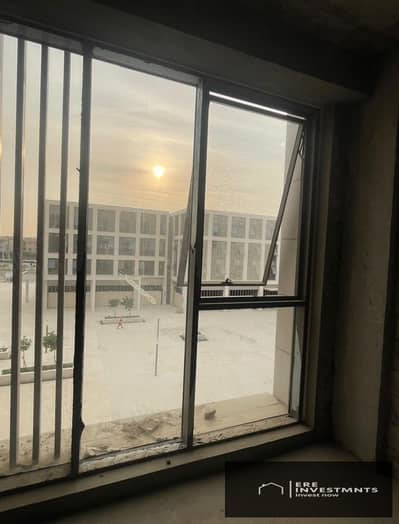 Clinic for rent at the lowest price in the market - in Mivida May Park compound next to Hyde Park and City Gate - prime location
