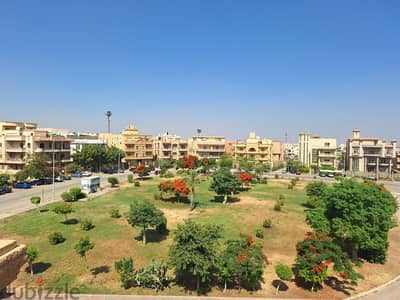 شقه نصف تشطيب علي حديقه بالياسمين 4 للبيع من المالك مباشره