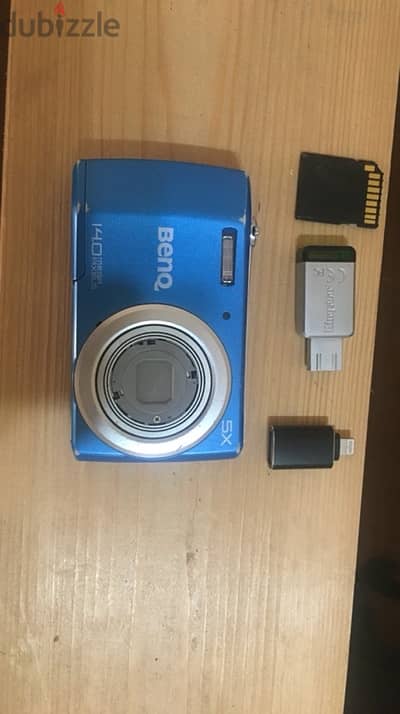 BenQ digital camera