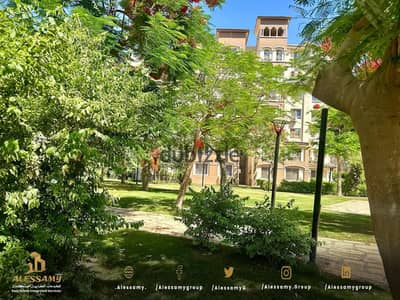 فرصة نادرة في مدينتي B1 | 158م + 60م حديقة علي اكبر وايد جاردن
