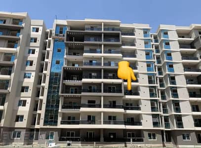 Today you can take possession of your 213-square-metre flat with a deposit of just 10%, and pay the balance in instalments over 10 years in the capita