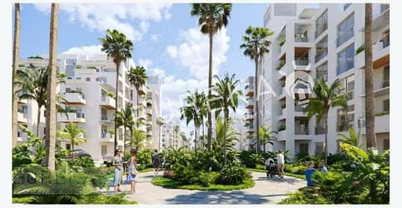 للبيع شقه مشطبة 180م موقع متميز Compound Al Burouj