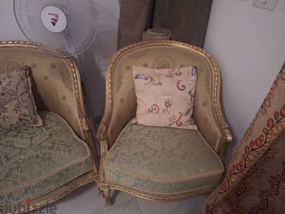 طقم كنبة ٣ و ٢ فوتيه