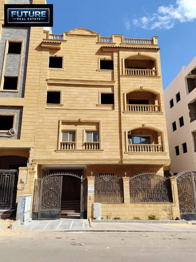عمارة 1000 م في جاردينيا هايتس 3 في التجمع الخامس القاهرة الجديدة