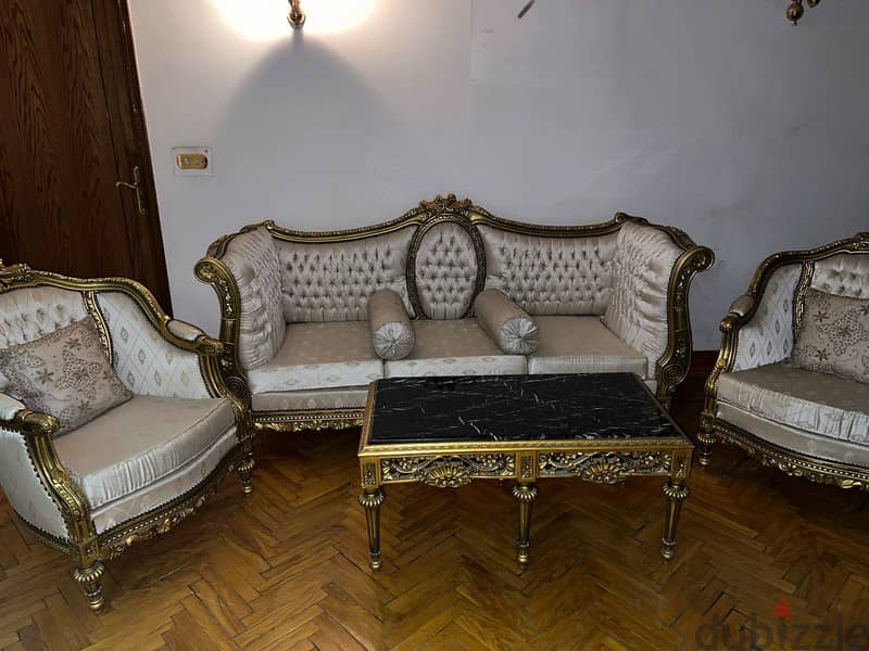 Royal Salon 1