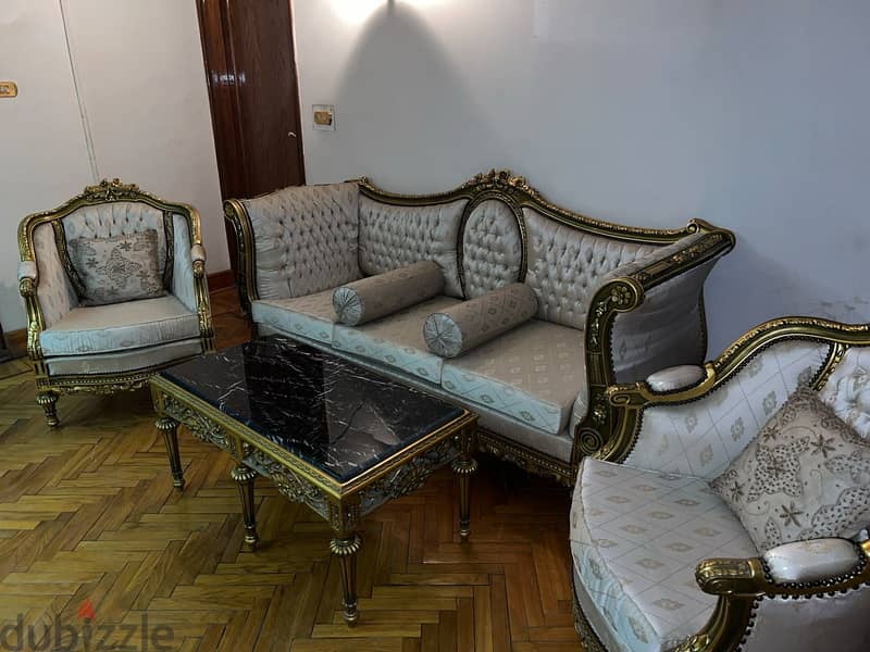 Royal Salon 3