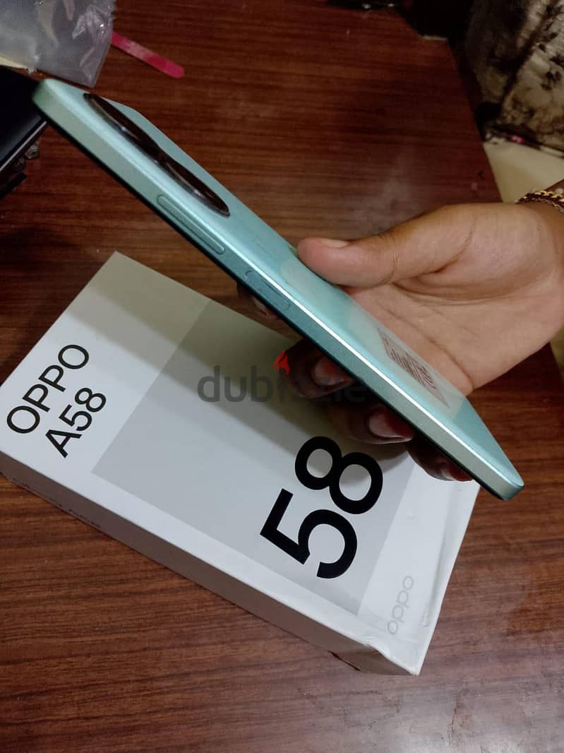 OPPO A58 1