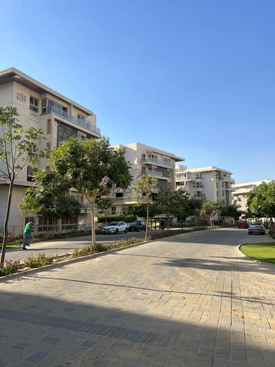 بنتهاوس معلق بـ روف 195م فيو النادي - | سكاي لوفت Sky Loft للبيع في ماونتن فيو آي سيتي iCity التجمع - لُقطة