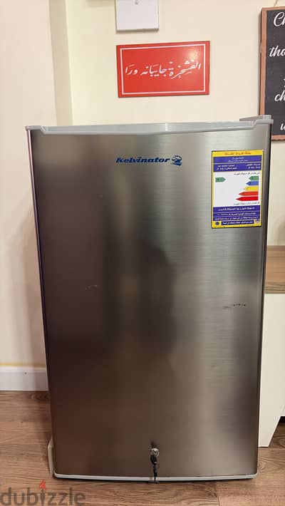 تلاجه kelvinator ٤ قدم