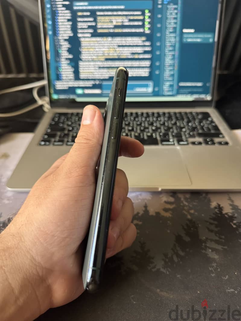 Apple - iPhone 11 Pro 3