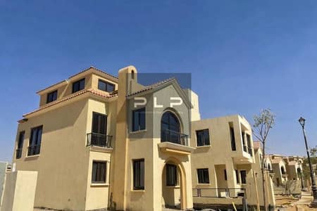 فيلا مستقلة كورنر للبيع في Sarai New Cairo – مرحلة Cavana Lakes | جاهزة للاستلام