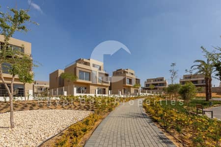 بخصم 40% لفتره محدوده فيلا فاخره ببينتهاوس! بموقع مميز على لاند سكيب و مسطحات مائيه , بمقدم مناسب و تقسيط 5 سنين من بالم هيلز في قلب التجمع