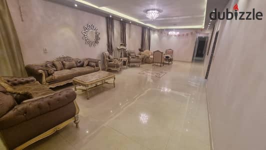 شقه للايجار دور كامل مفروشه 5 غرف فرش فندقي بسعر مميز
