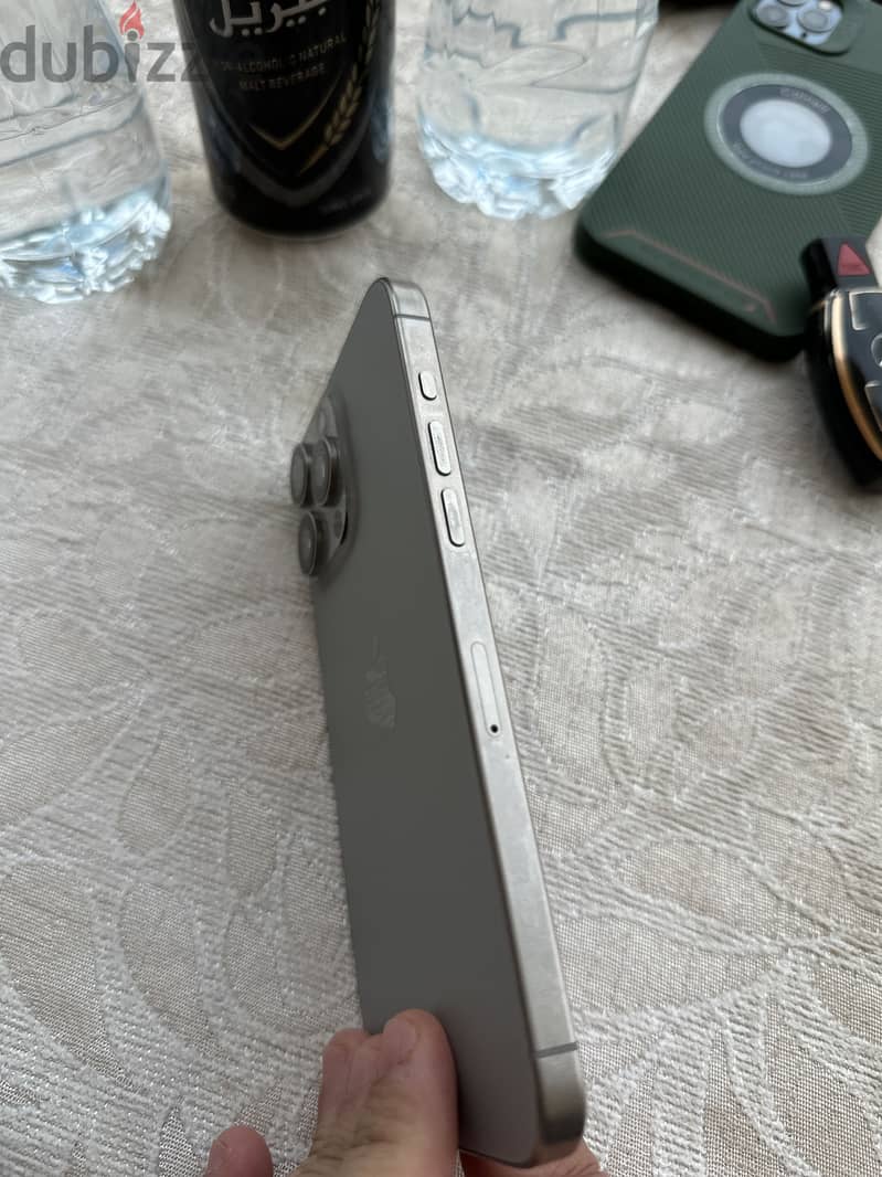 Apple - iPhone 15 Pro Max 2
