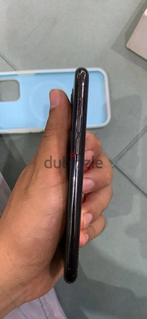 Apple - iPhone 11 Pro 2
