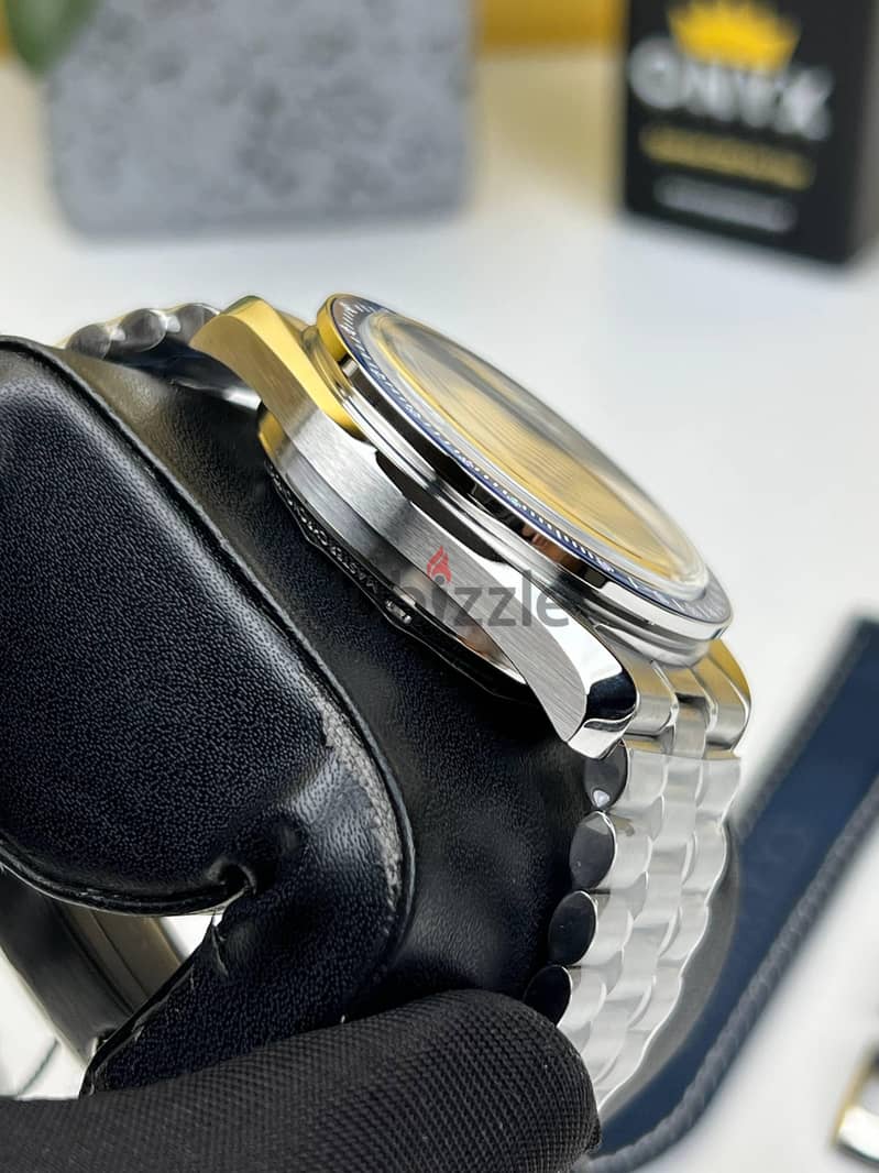 Swiss Omega Speed Master Snoopy Super clone 3