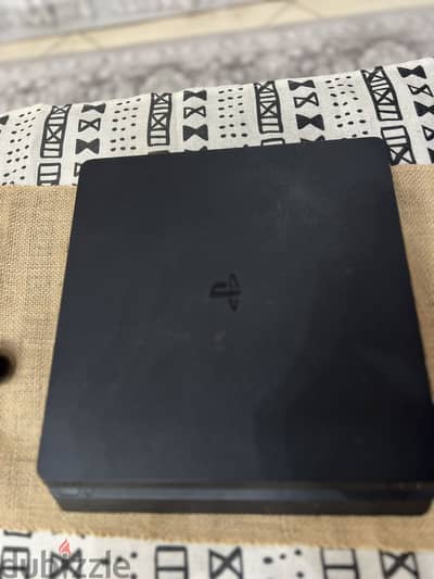 بلايستيشن 4سليم  500GB