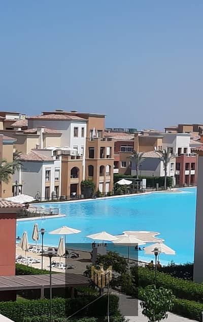 شاليه للبيع 140م يري البحر _ فيو لاجون & جولف _ بحري مفروش بالكامل مراسي فيردي ,north coast _Marassi Verdi