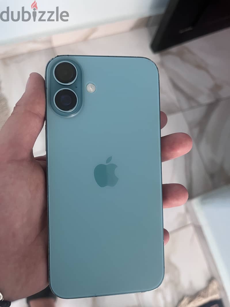Apple - iPhone 16 Plus 3