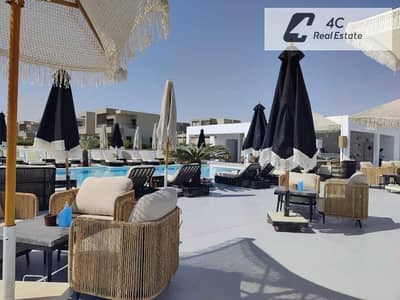 باقل من سعر الماركت استلم شاليه تشطيب كامل بالتكييفات و المطبخ ريسيل في Azha الساحل الشماليView Crystal Lagoon بتقسيمه مميزة