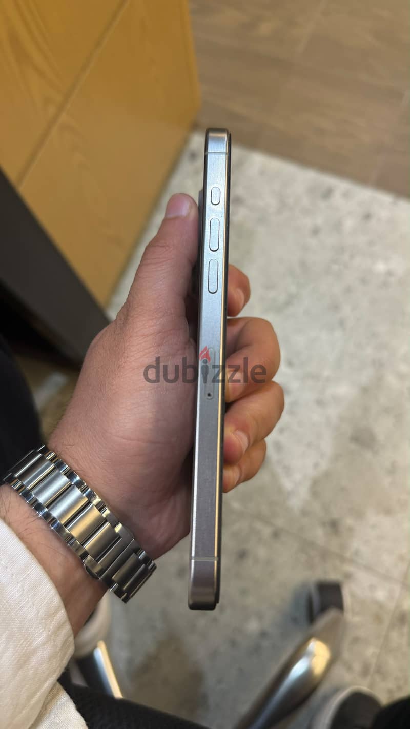 Apple - iPhone 15 Pro Max 1