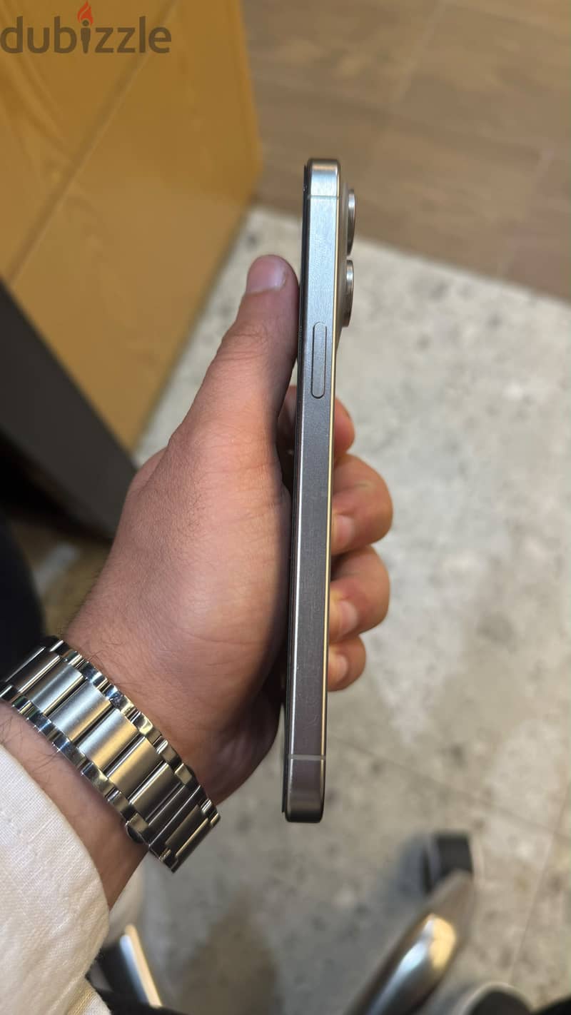 Apple - iPhone 15 Pro Max 2