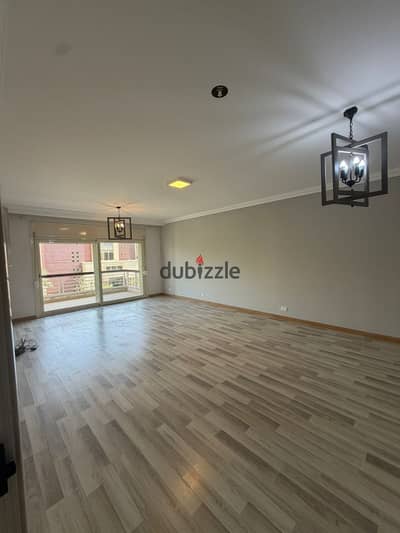 فرصة للبيع فى نيو جيزه - كارنيل بارك ، New Giza - Carnell Park