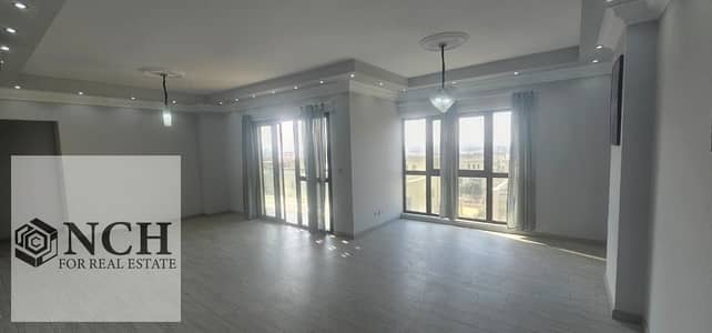 شقة للإيجار في فيليت سكاي كوندوز | 160 متر | غرفة مربية