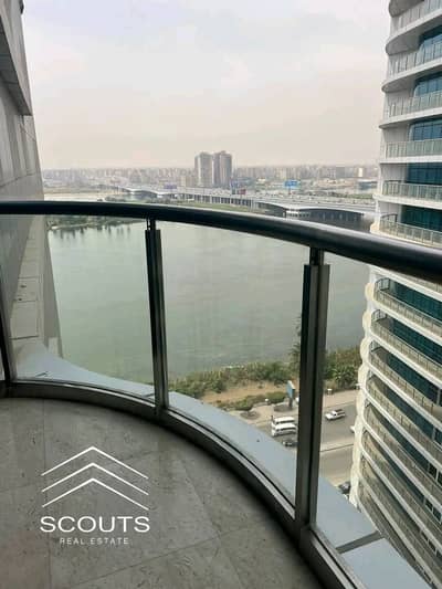 Half price discount on a hotel apartment in a prime location in Maadi, directly on the Nile. The most prestigious location in Cairo. Luxurious finishi