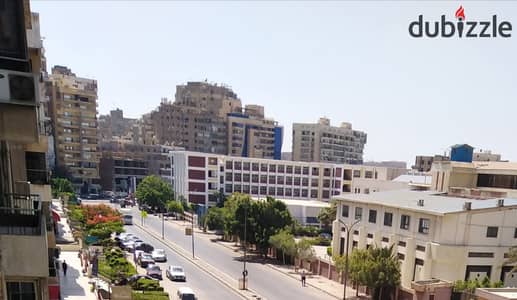 شقة للبيع 135م  – مدينة نصر خطوات من النادي الأهلي  الموقع: عمارات مقاتلي رمضان – بجوار النادي الأهلي، مدينة نصر  ا
