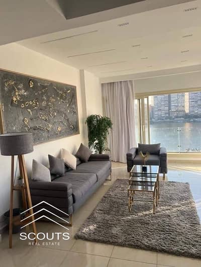 Hotel apartment on the Nile, Cairo, Maadi, near downtown. Hotel service, fully finished to a high standard with air conditioning. Excellent prices and