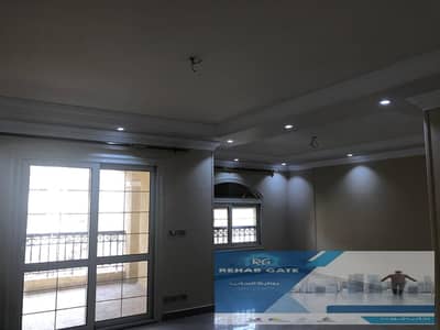 شقه مميزه ١٨٣م للايجار في B1 تشطيبات خاصه بالمطبخ